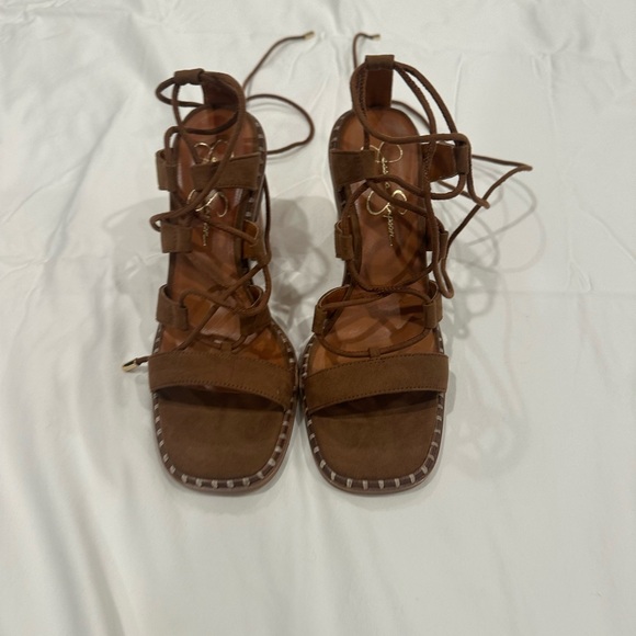 Jessica Simpson Brown Strappy Women's Sandals - Picture 1 of 6